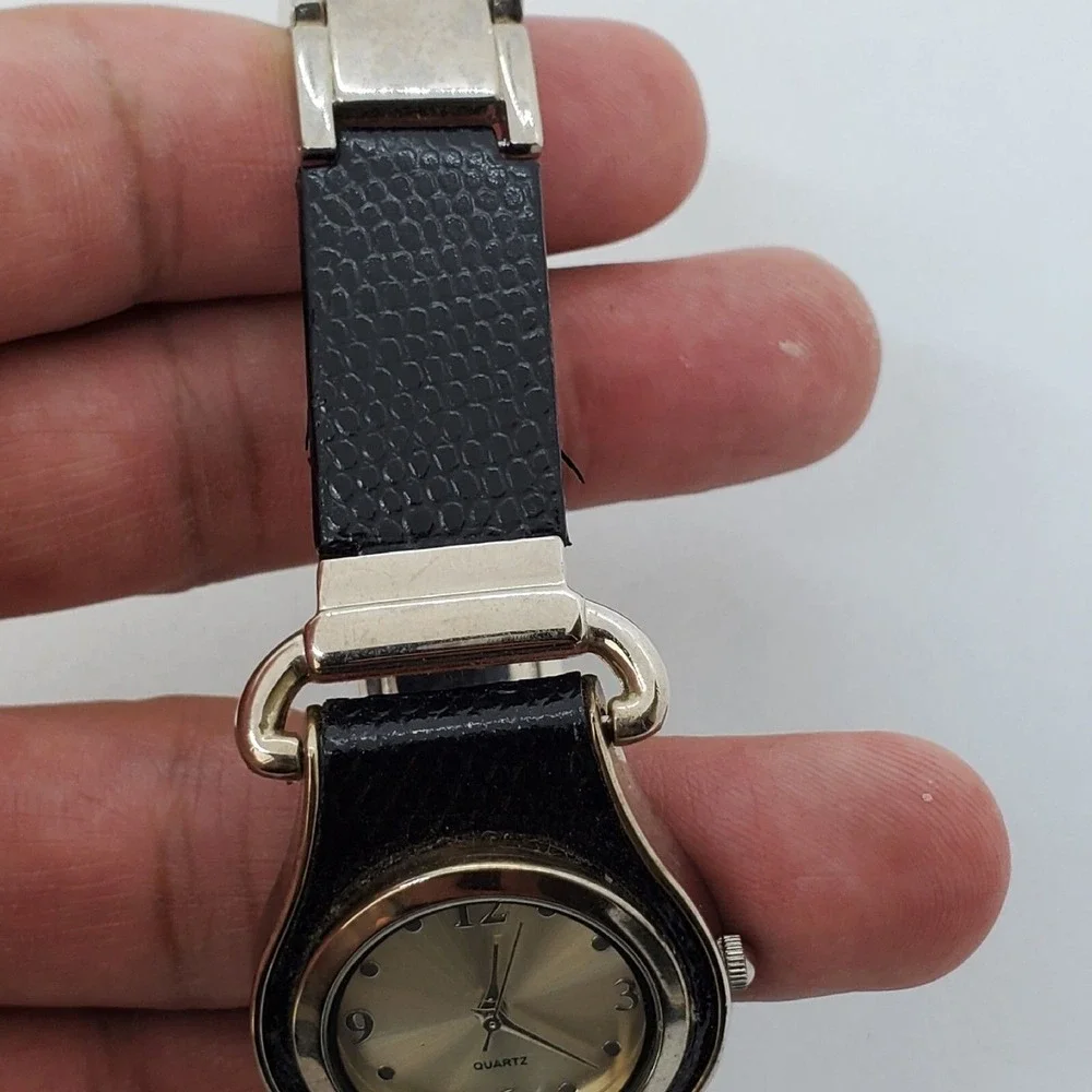 Women's Watch 30MM Gray Dial Black Gray Metal Leather Bands 7